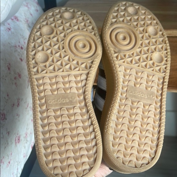 Adidas black and white sambas - Picture 8 of 8